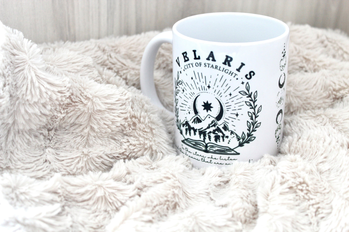 Velaris saga ACOTAR mug