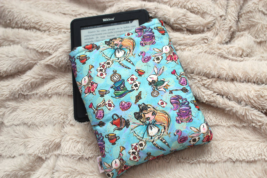 Funda literaria Alicia en el país de las maravillas (azul)
