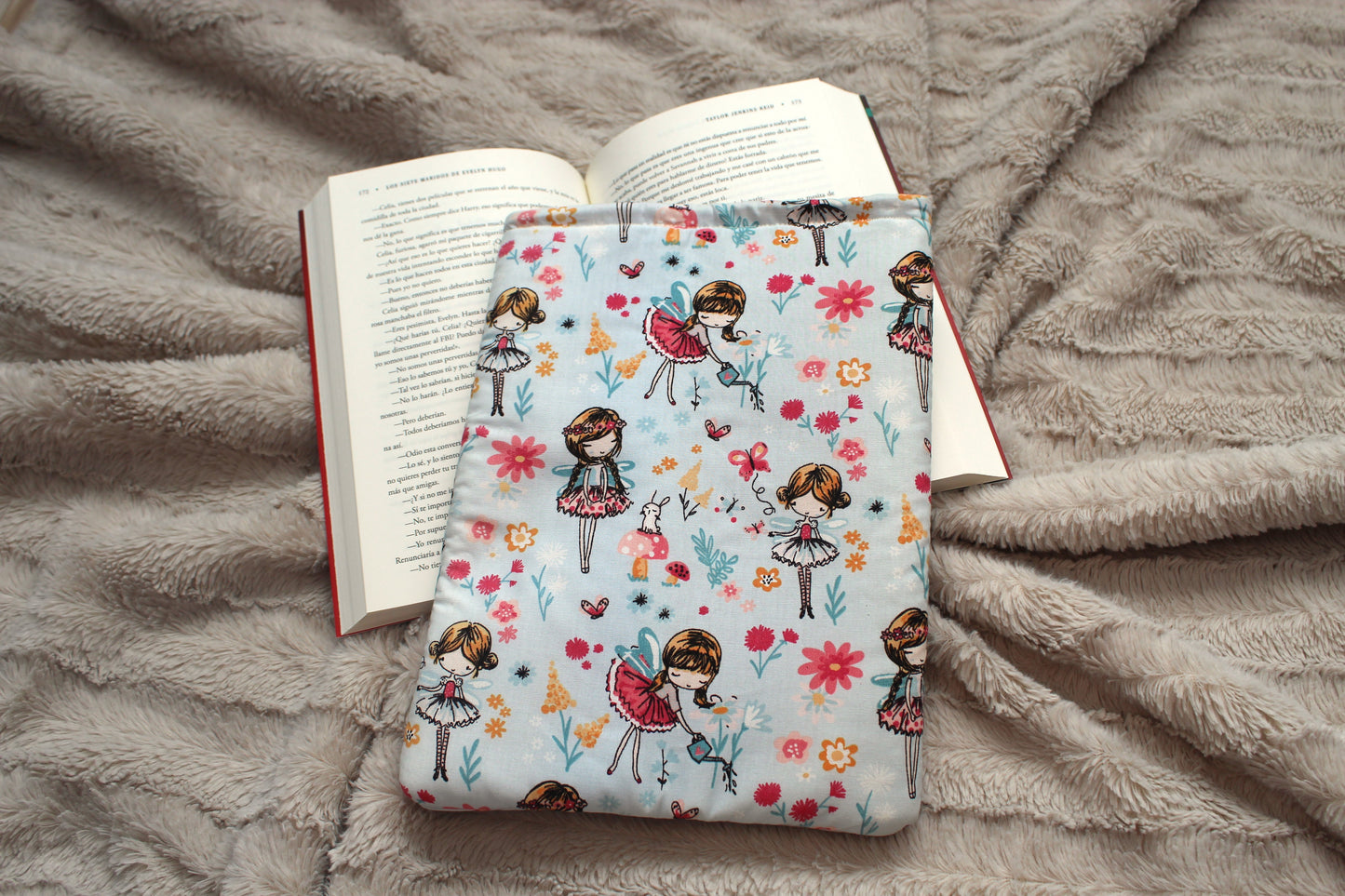 Funda literaria Hadas