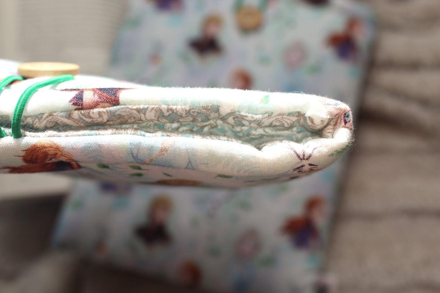 Funda literaria Frozen (azul)